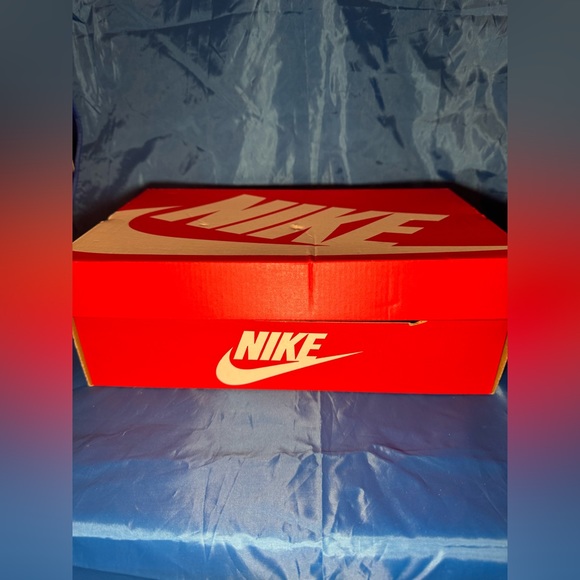 Nike Airmax 90 SE - size 8 - Picture 14 of 15